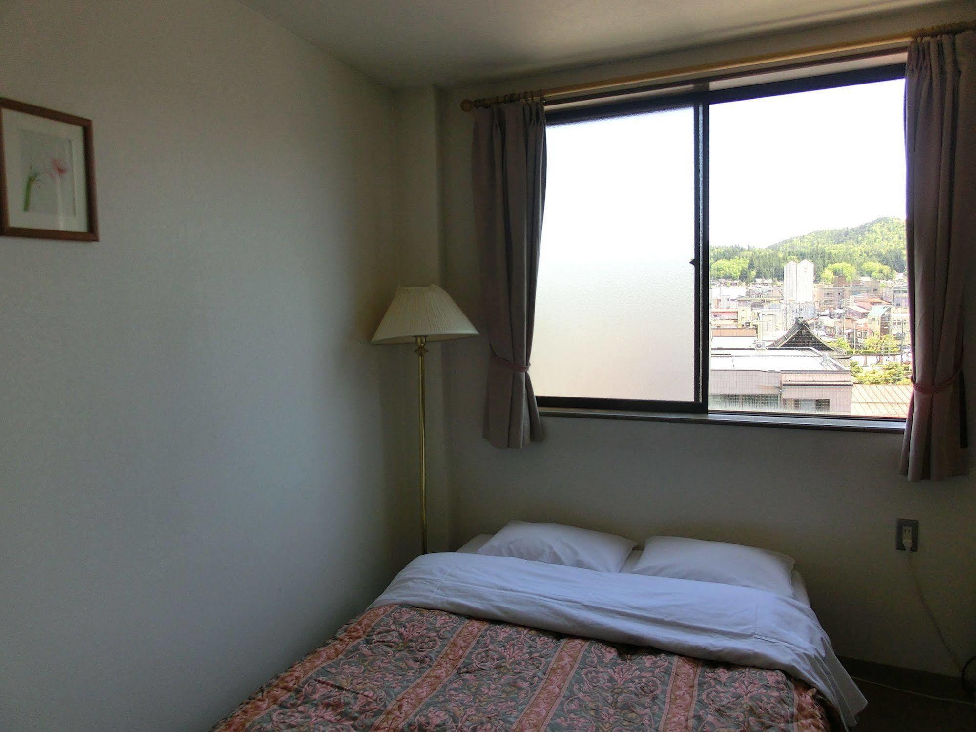 Hotel Hana Takayama  Buitenkant foto