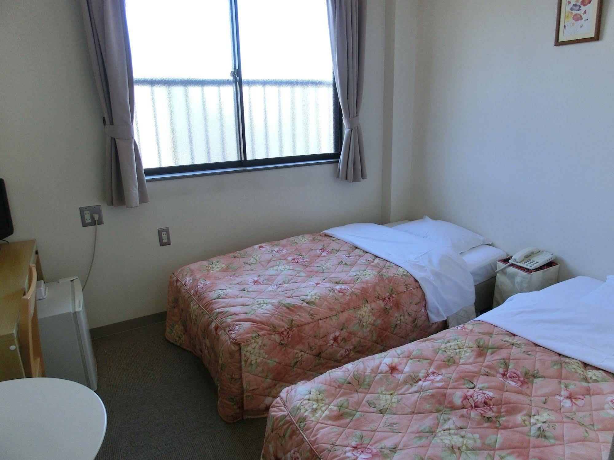 Hotel Hana Takayama  Buitenkant foto