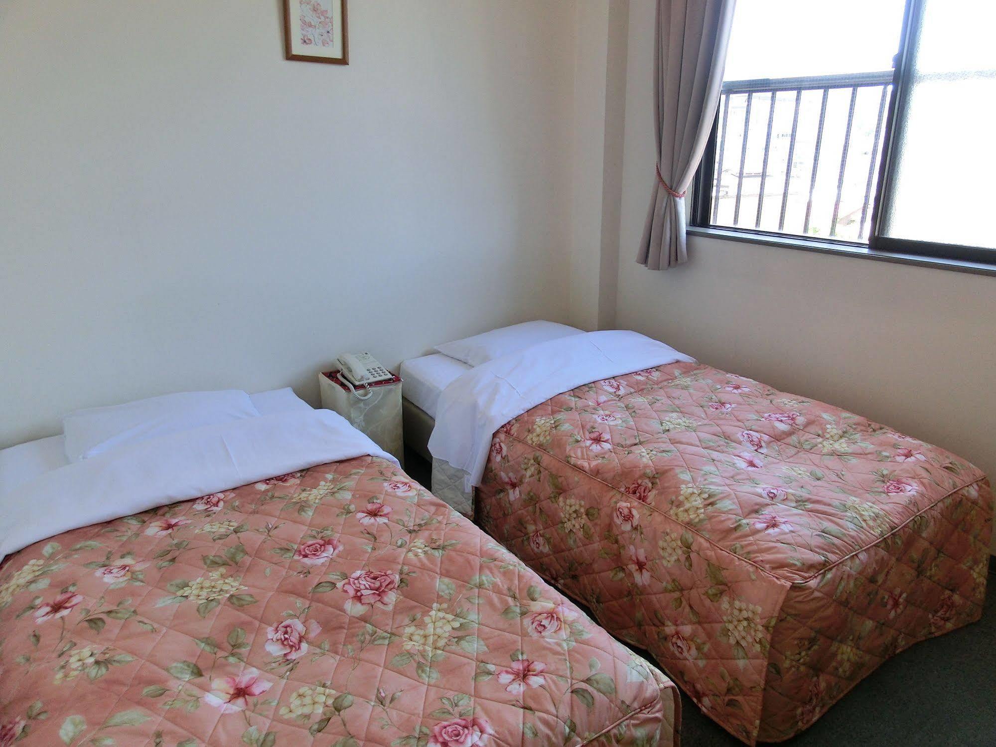 Hotel Hana Takayama  Buitenkant foto