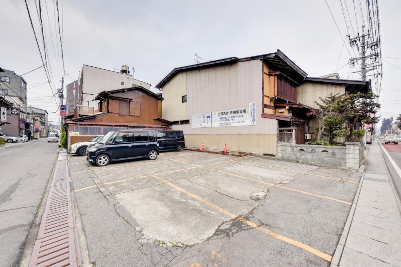 Hotel Hana Takayama  Buitenkant foto
