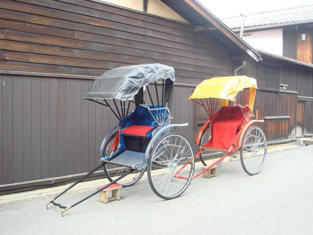 Hotel Hana Takayama  Buitenkant foto
